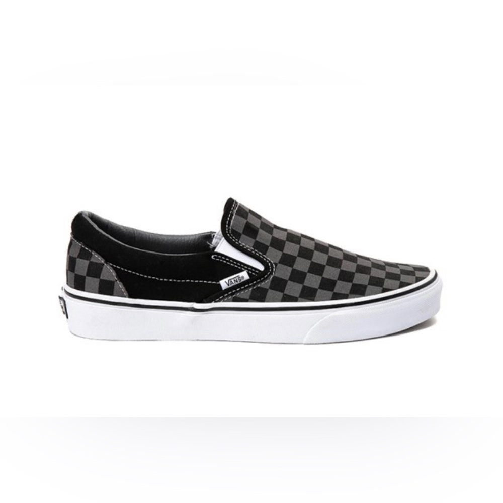 Vans Classic Checkerboard Slip On Skate Shoes, Men’s 4, Women’s 5.5. Grey/Black